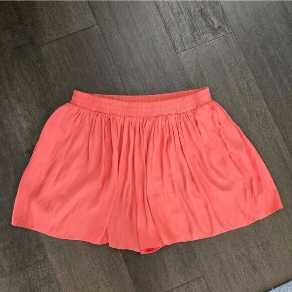 BCBGMaxAzria Pants - BCBGMaxazria Sheena Play Shorts - Orange/Coral - M